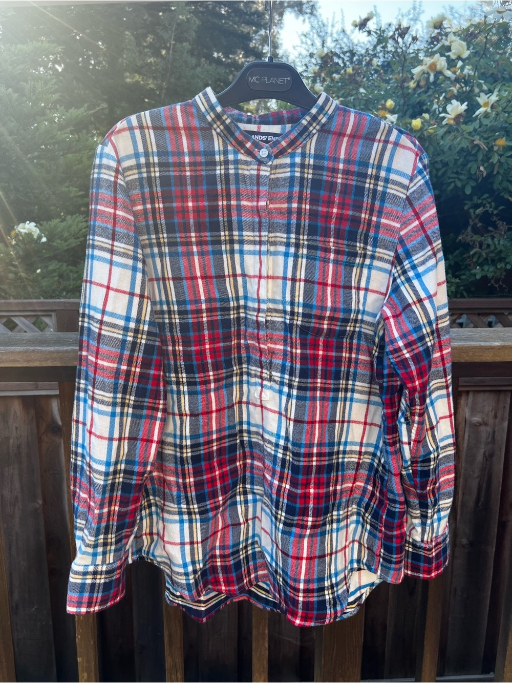 Lands End Flannel Red Plaid
Popover Long Sleeve Shirt- Size S/P